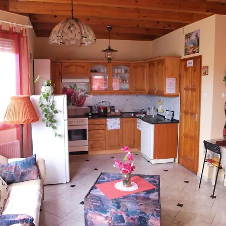 Gajo Kisduna Maganhaz Apartament *