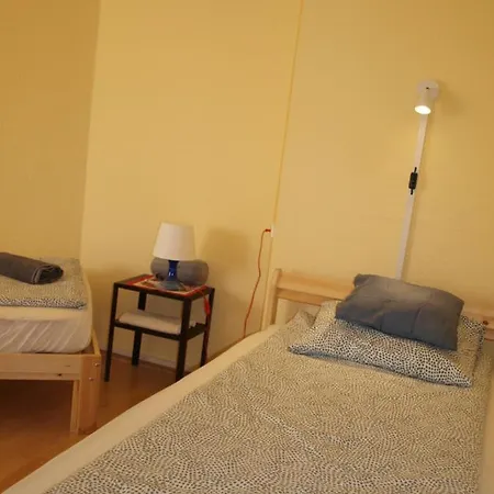 Gajo Kisduna Maganhaz Dunavarsany