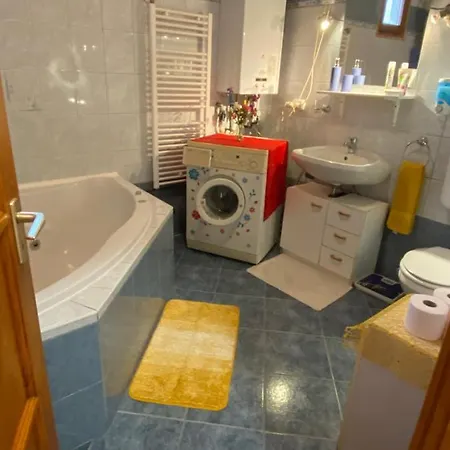 Gajo Kisduna Maganhaz * Dunavarsány