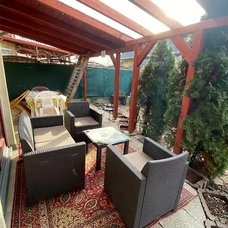 Gajo Kisduna Maganhaz Apartament